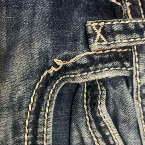 Rock Revival Jeans - Picture 10 of 11